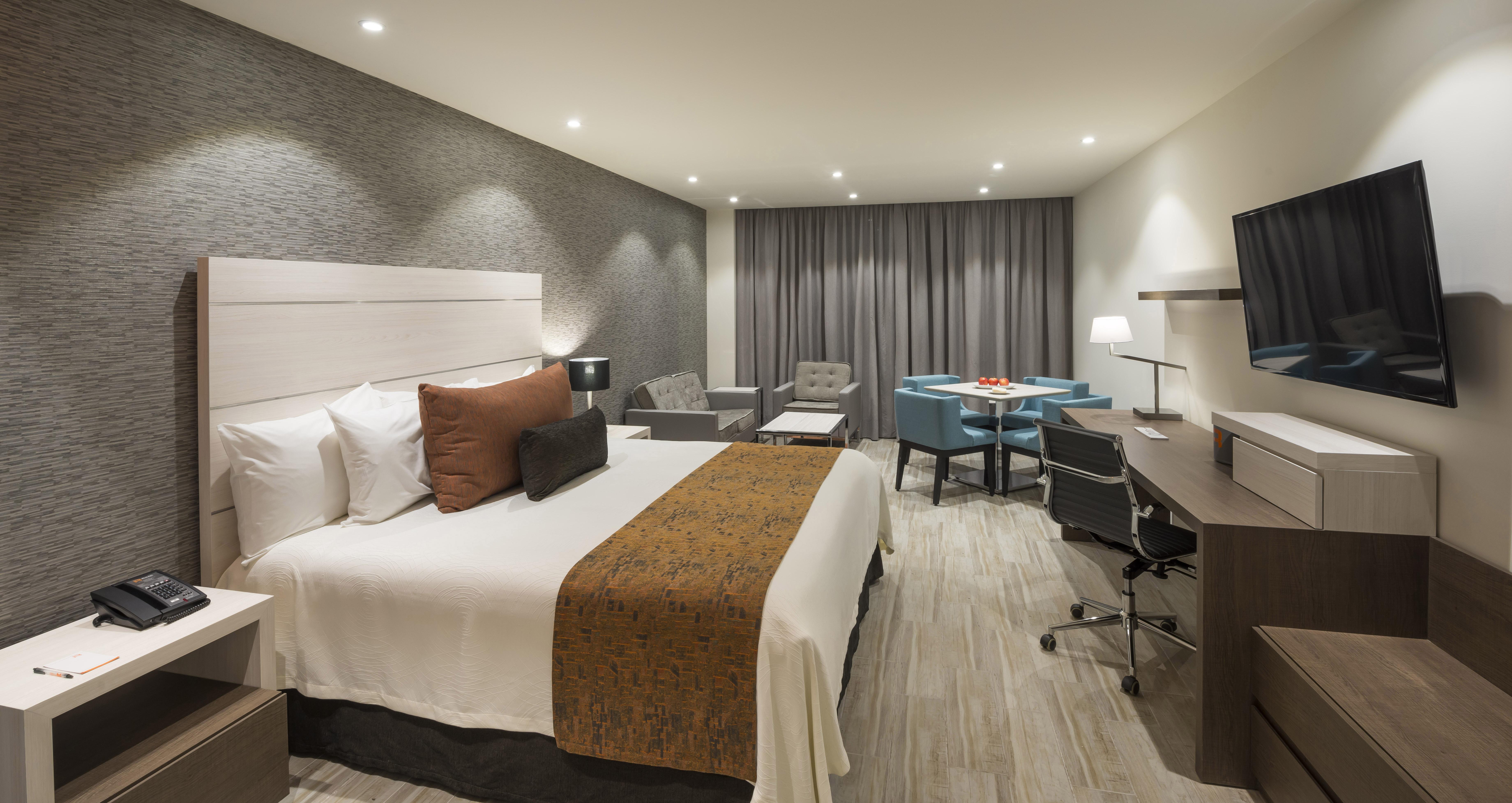 סלאיה Real Inn Celaya מראה חיצוני תמונה