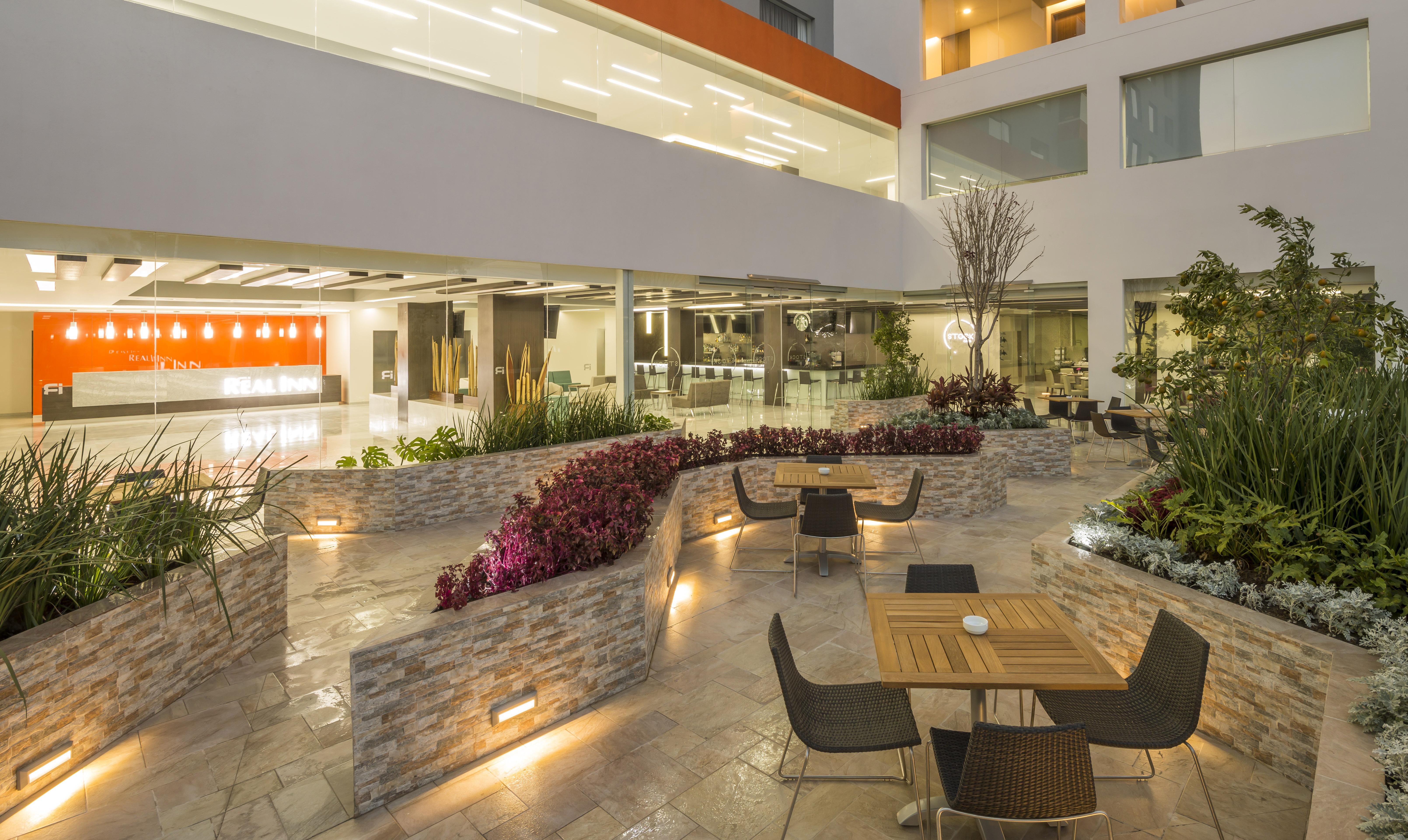 סלאיה Real Inn Celaya מראה חיצוני תמונה